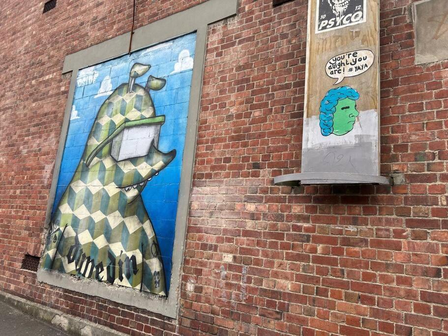Heritage Honey - Walk To Octagon, Museum & Cafes 但尼丁 外观 照片